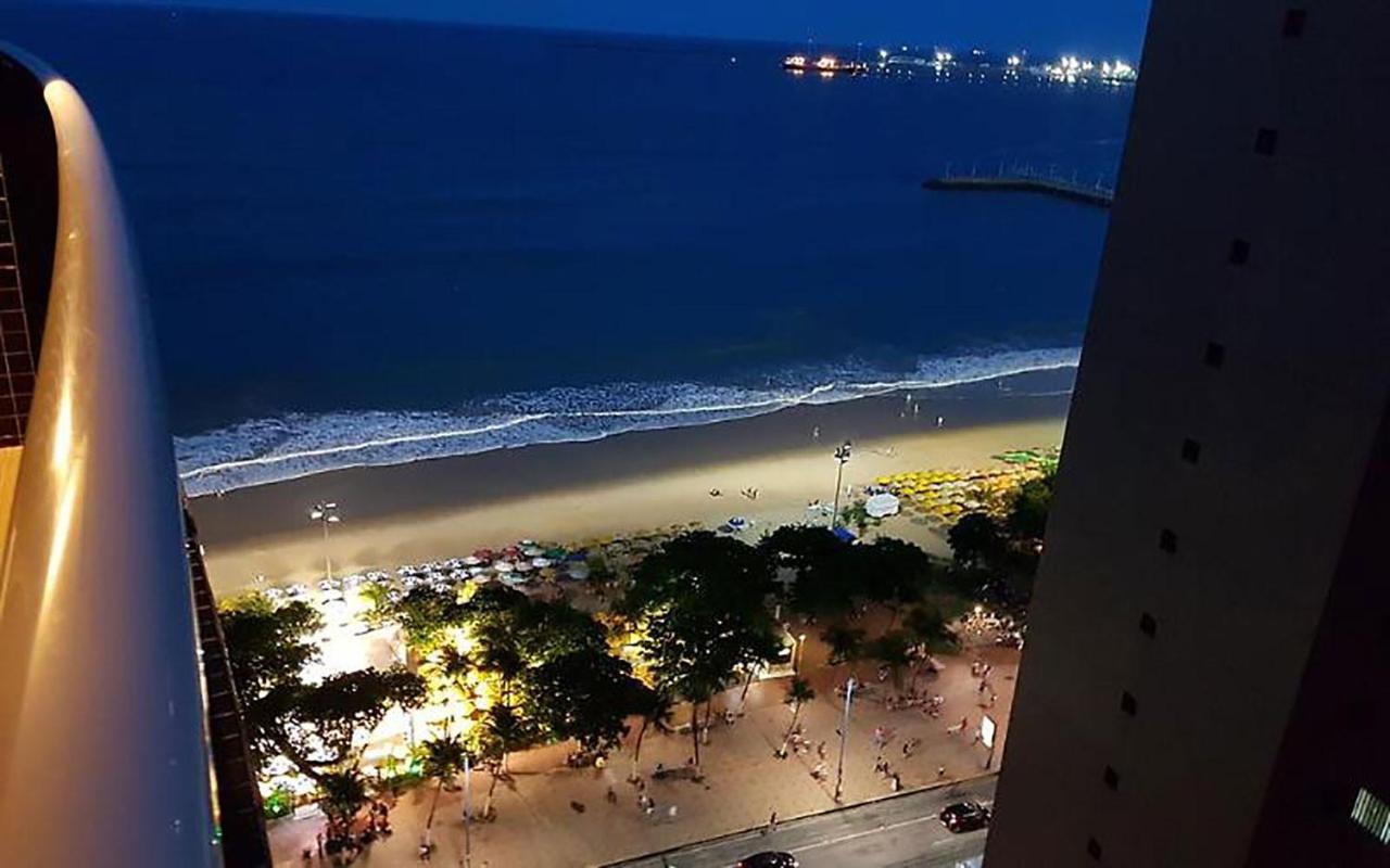 Apto A Beira-mar Com Wi-fi E Piscina Em Apartamento Fortaleza (Ceara)