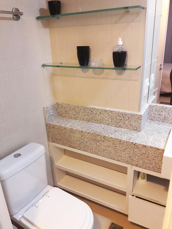 Apto A Beira-mar Com Wi-fi E Piscina Em *