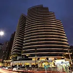 Apto à beira-mar com wi-fi e piscina em Fortaleza